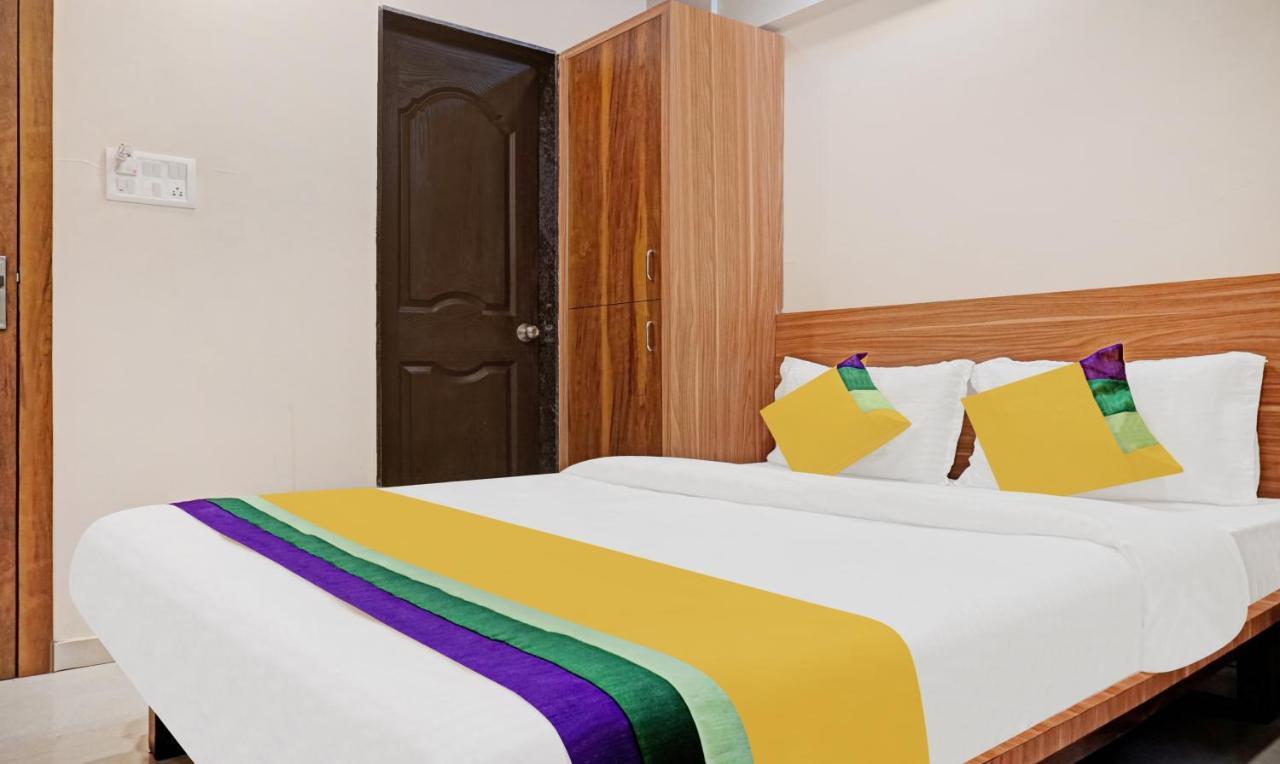 Treebo Trip Sai Krupa Hotel Пюн Екстериор снимка